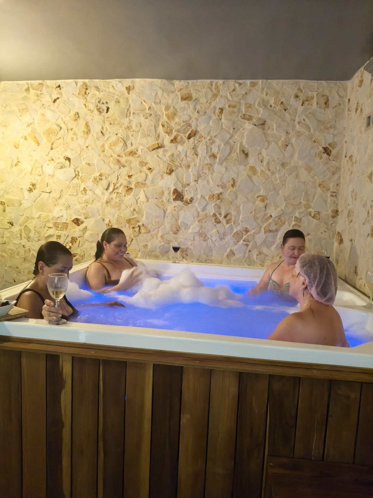 Aqualuna Spa