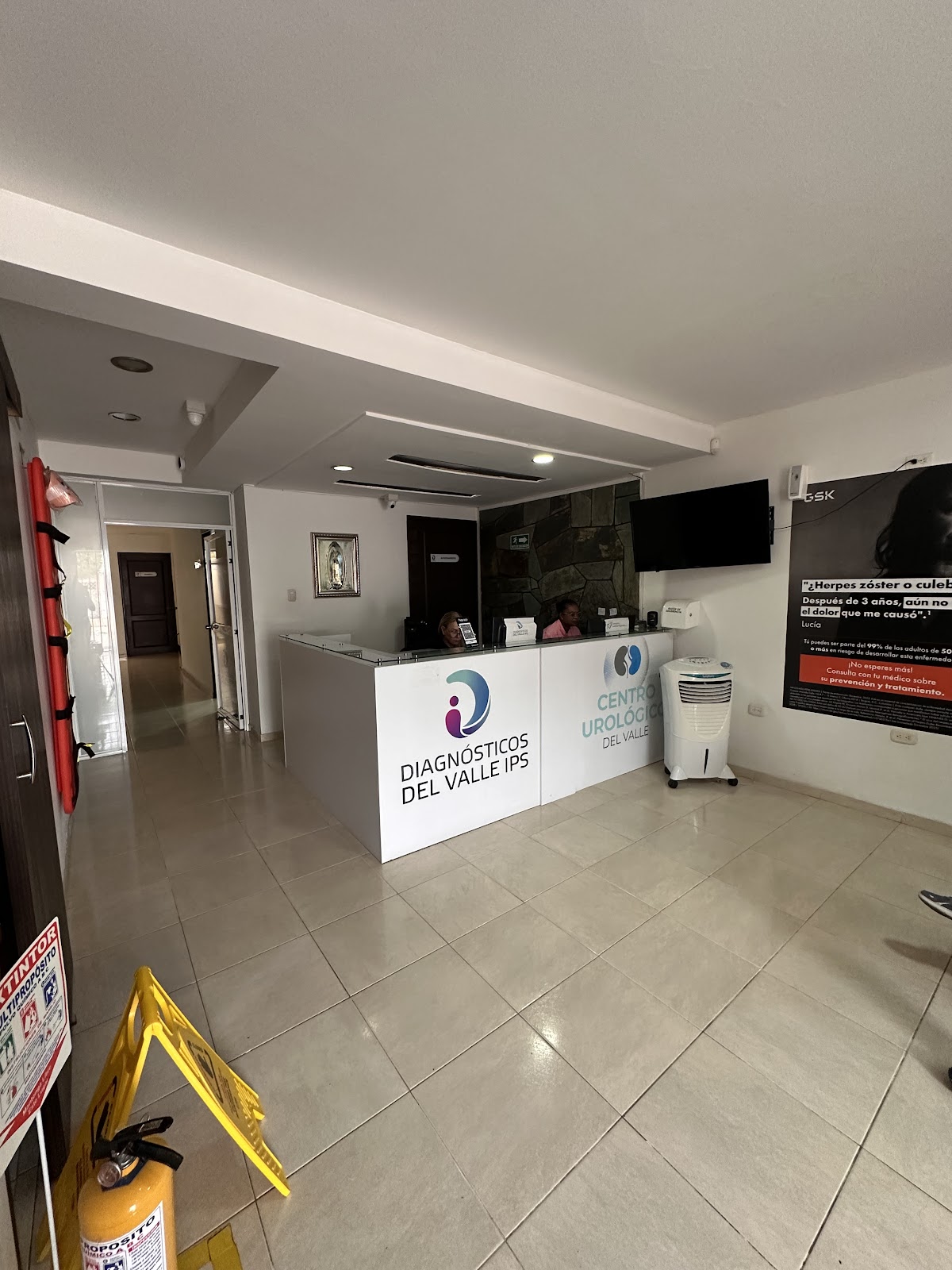 Centro Urológico del Valle | Urología y Urólogo en Cali Dr. Hector Umaña photo 2