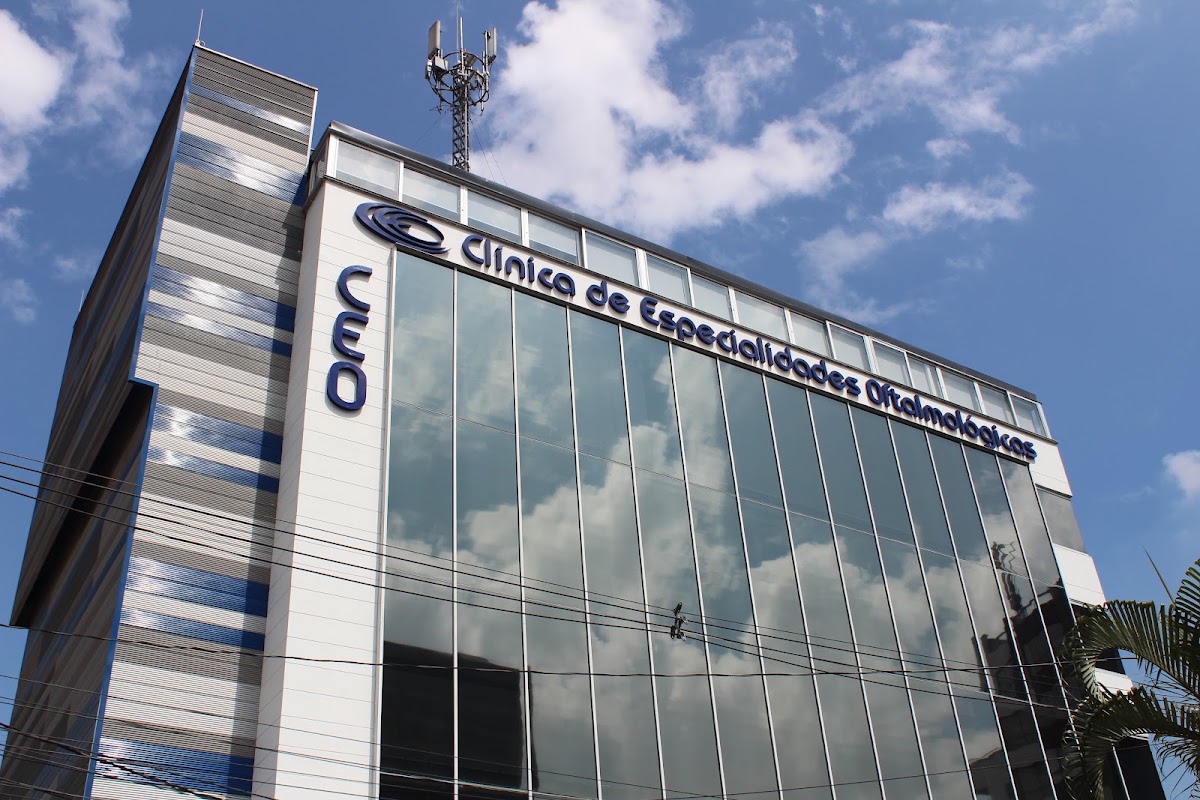 Clínica de Especialidades Oftalmológica CEO