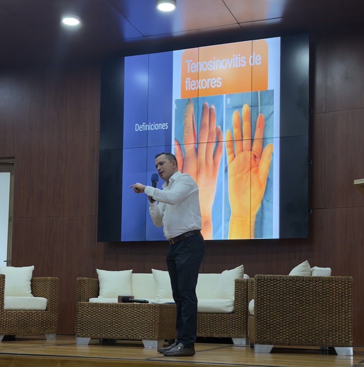 Doctor Andres Gíl Henao / Ortopedista / Ortopedista de Mano / Cirujano Ortopedista / Medico Ortopedista