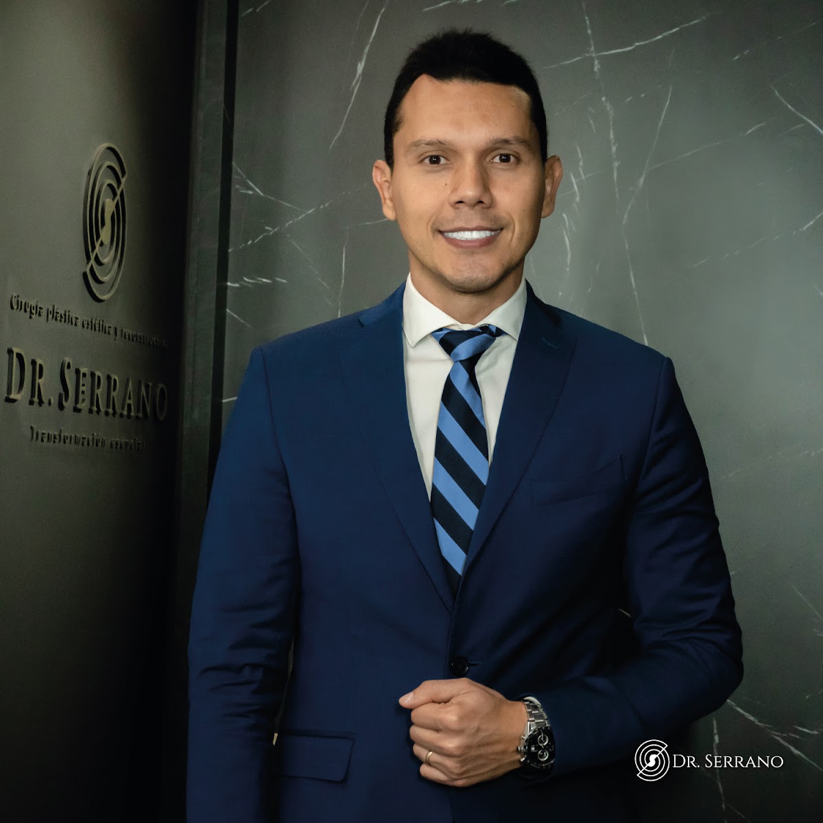Doctor Serrano Reyes - Cirujano Plástico Estético y Reconstructivo