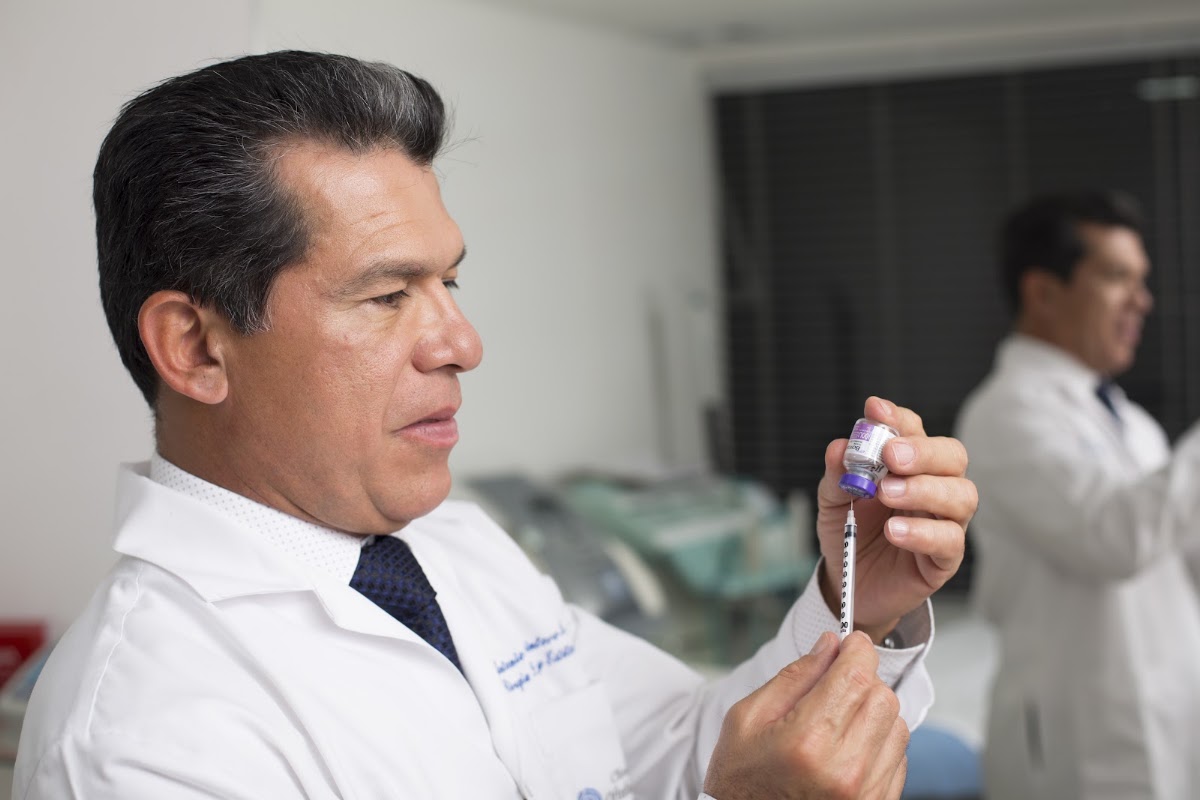 Dr Antonio E. Quintero Oftalmólogo, Cali・Blefaroplastia・Cirugía Plástica y Estética Ocular・Prótesis Oculares・Cirugía de Cataratas・Cirugía Refractiva photo 3