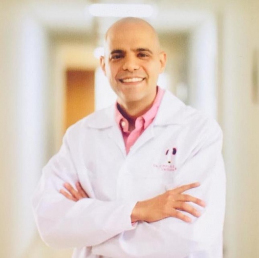 Dr. Diego Lopez, Urólogo