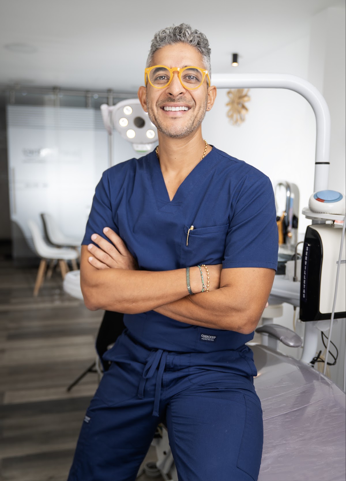 Dr Javier Jiménez Estetica Dental & Endodoncia