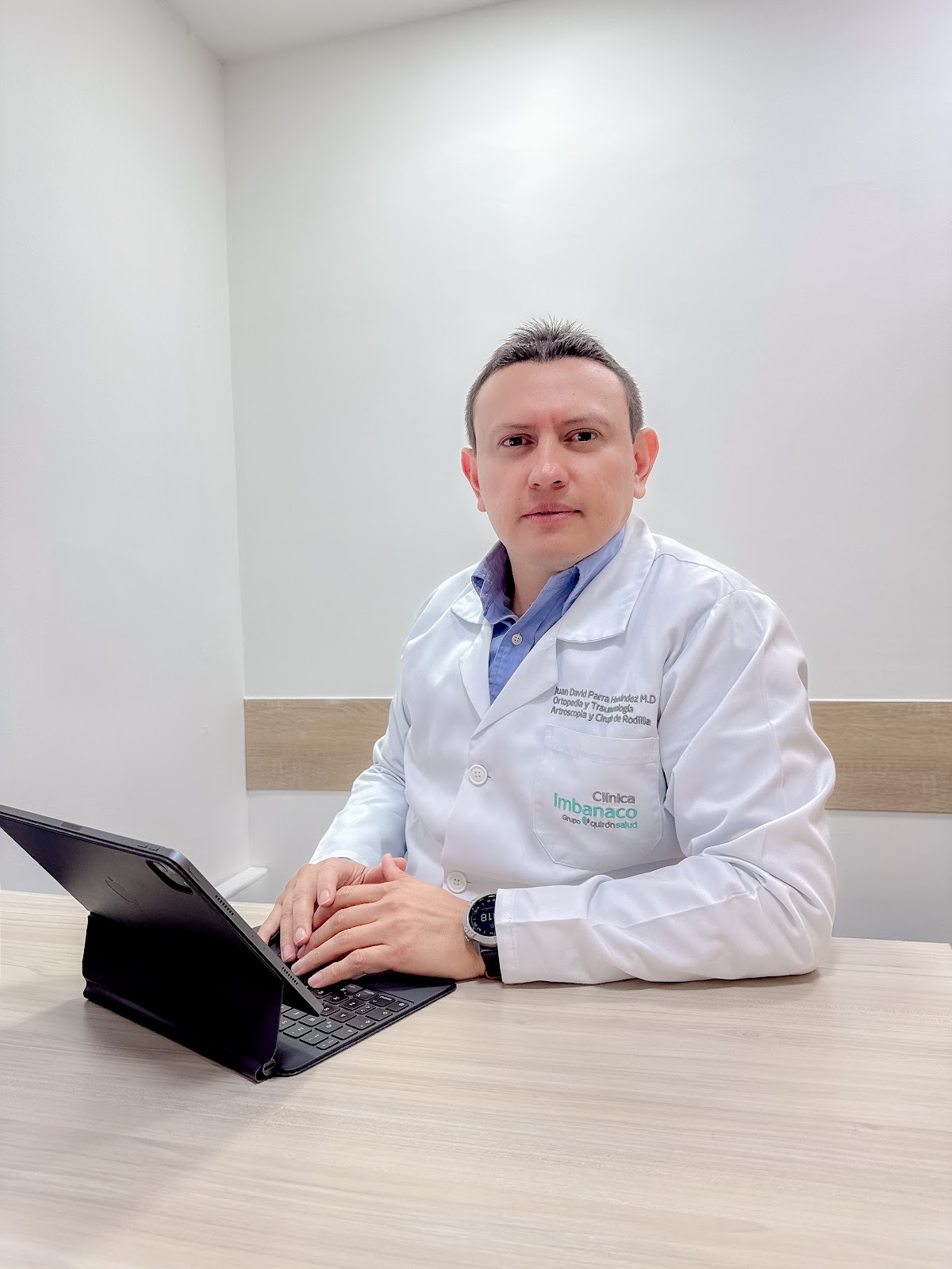 Dr. Juan David Parra - Artroscopia Rodilla y Hombro