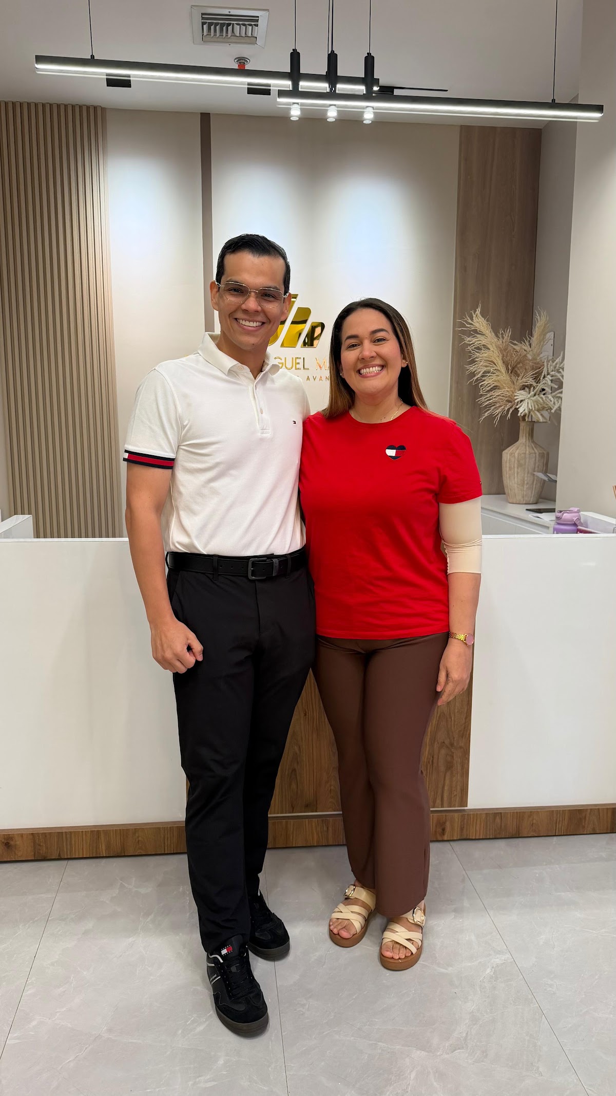 Dr. Juan Miguel Martínez photo 2