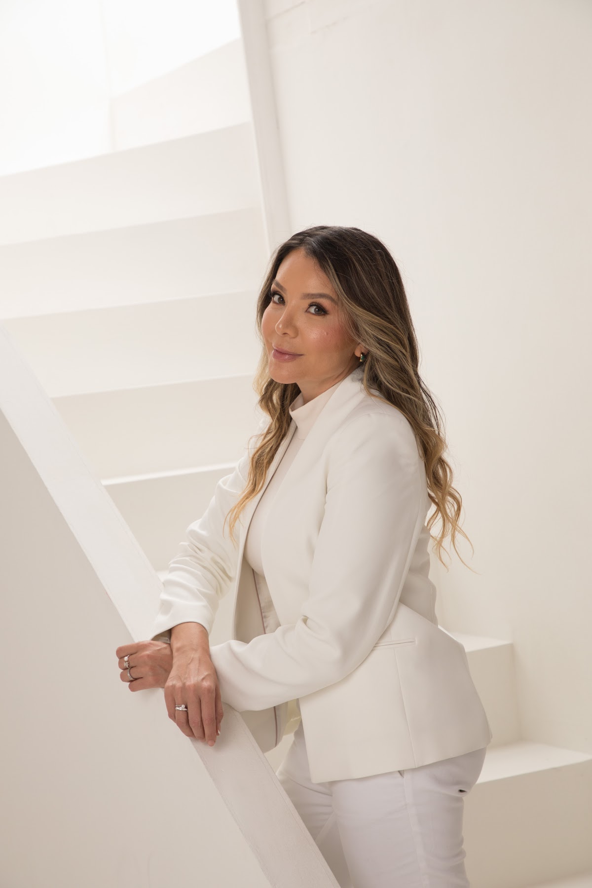 Dr. Monica Pineda