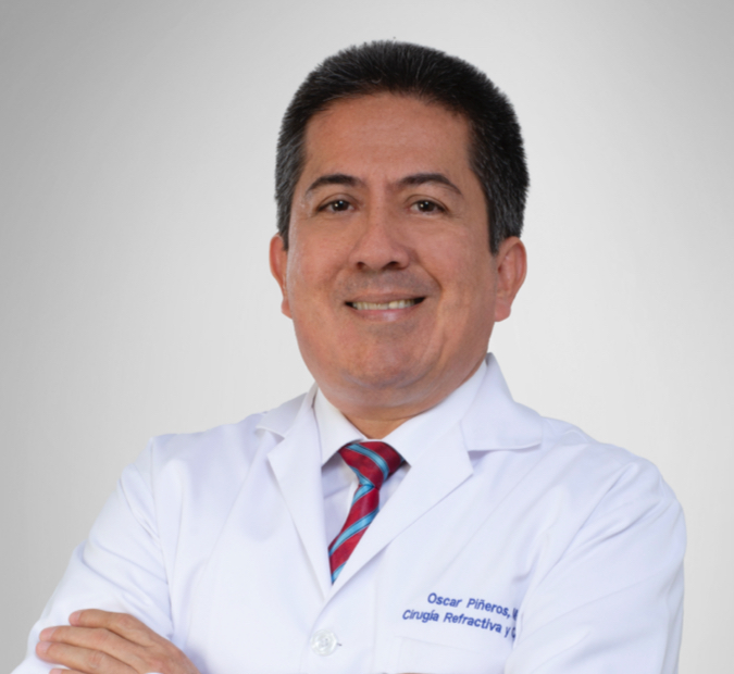 Dr. Oscar Enrique Piñeros Sánchez, Oftalmólogo