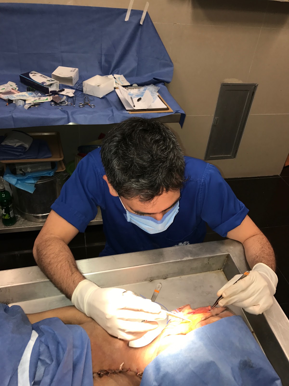 Dr. Ricardo Becerra - Cirujano Plástico en Bogotá photo 2