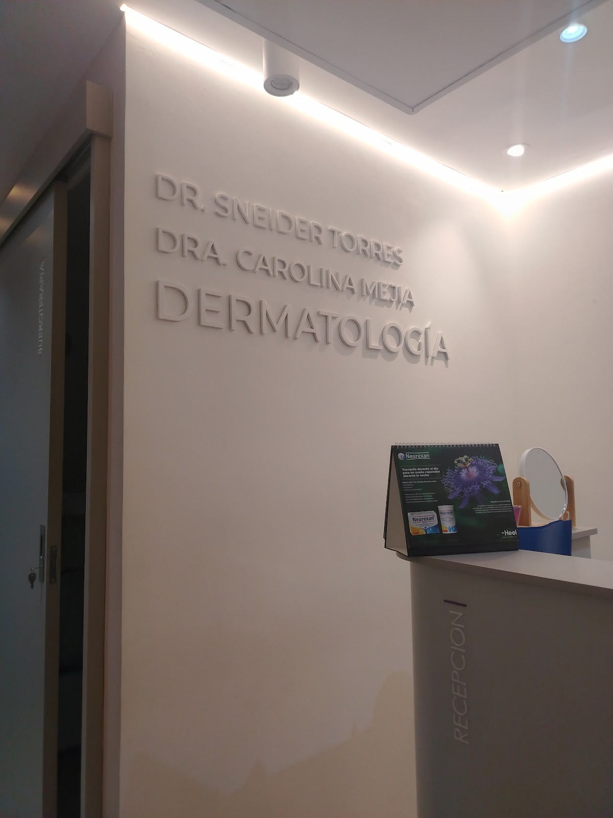 Dr. Sneiderma photo 3