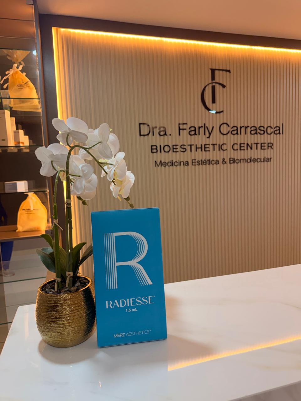 Dra Farly Carrascal BIOESTHETIC CENTER Medicina Estetica Y Biomolecular photo 3