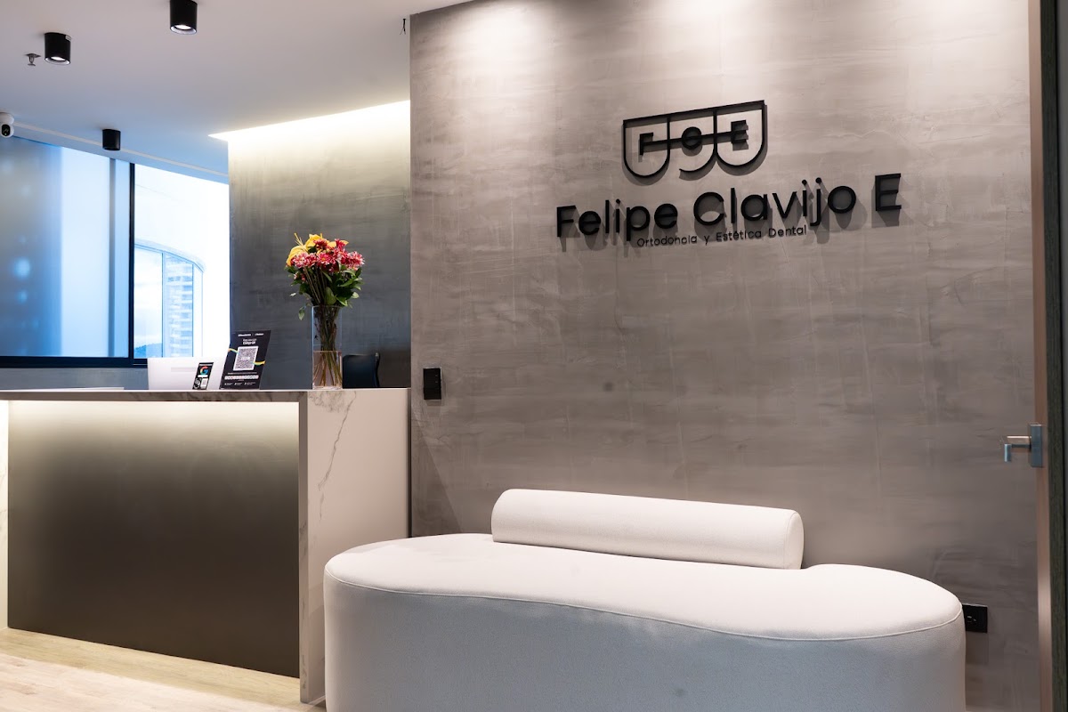 Felipe Clavijo Ortodoncia y Estética Dental photo 3