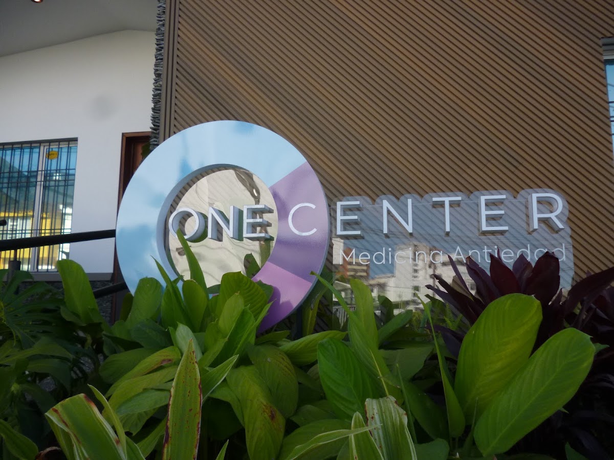 One Center | botox- labios - depilación - reduccion medidas - elimina manchas - masajes photo 2
