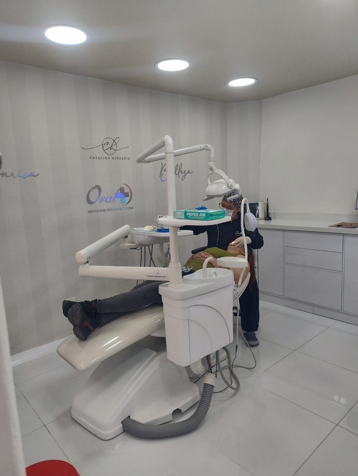 Oral + ortodoncia photo 3