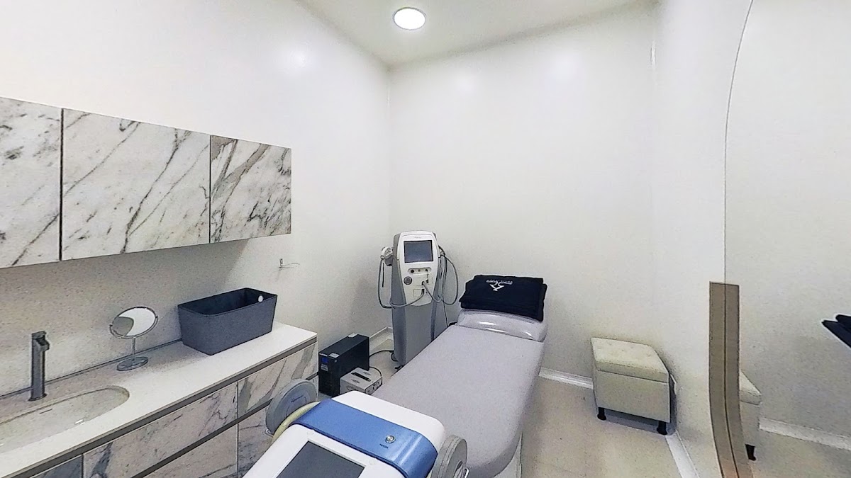 Rada Cassab Medicina Estética Medellín photo 3