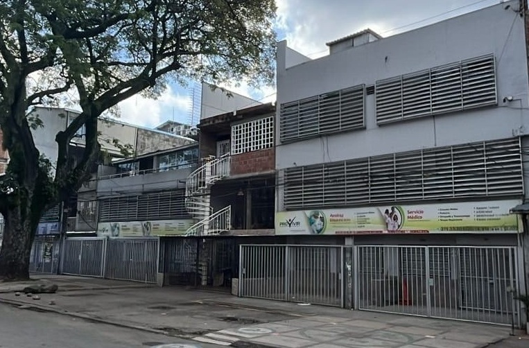 Servicio Medico y Provivir Lab.